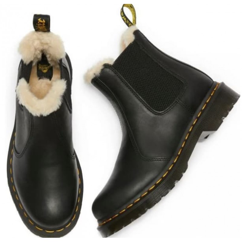 Dr martens chelsea lak hotsell